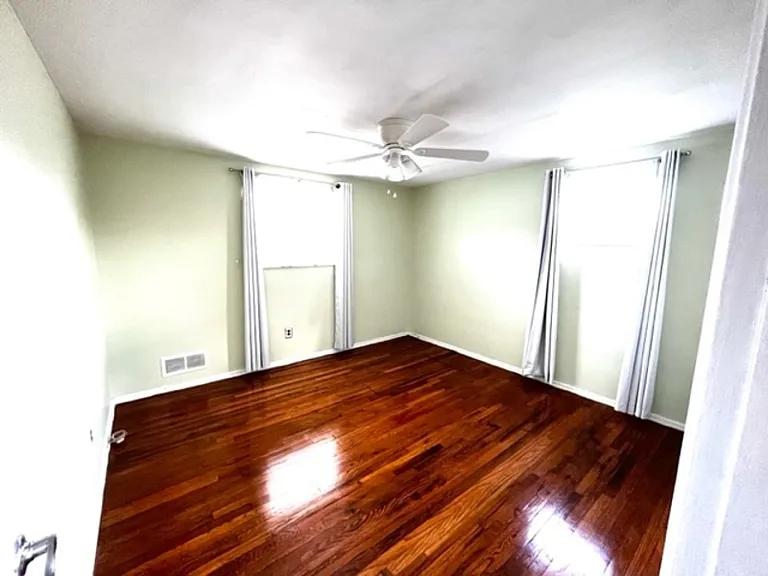 307 Olympic Rd — Photo 9