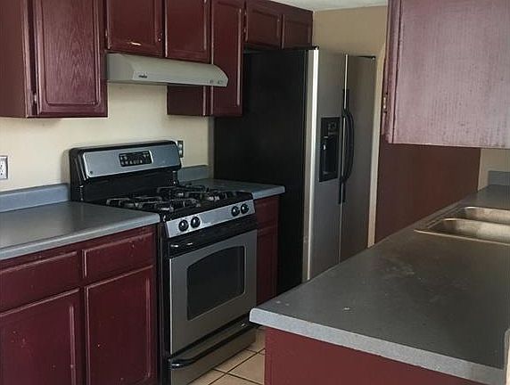 3rd image of 11617 Spencer Dr