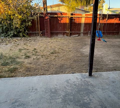 4th image of 1900 Embrey Ave