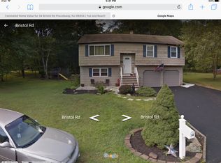 34 Bristol Rd, Piscataway, NJ 08854