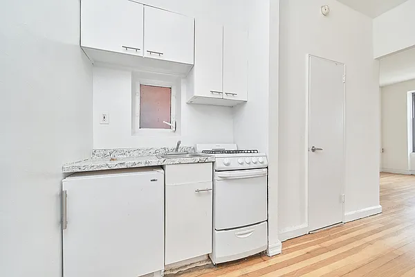 Rented by Living New York | media 18