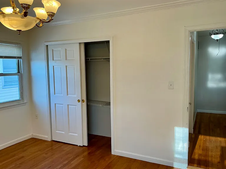 306 Jefferson Ave #1 — Photo 17