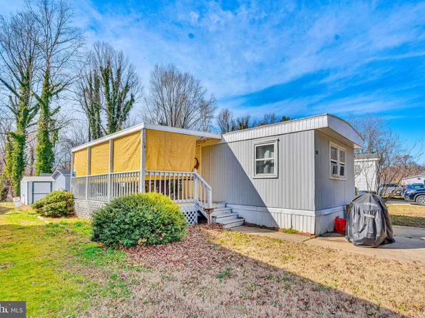 180 Sonnys Ct, Lothian, MD 20711