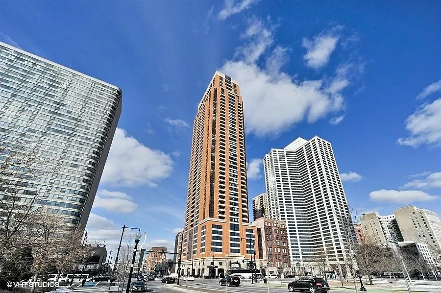 1160 S Michigan Ave #2906
