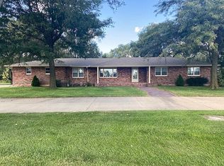 1937 E Tina Way, New Cambria, KS 67470