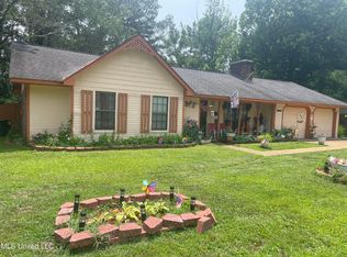 403 Trent Dr, Jackson, MS 39212