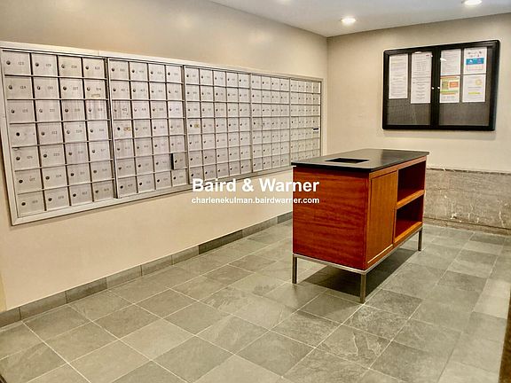 3rd image of 4970 N Marine Dr APT 226