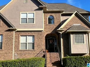 212 Grande View Cir, Maylene, AL 35114