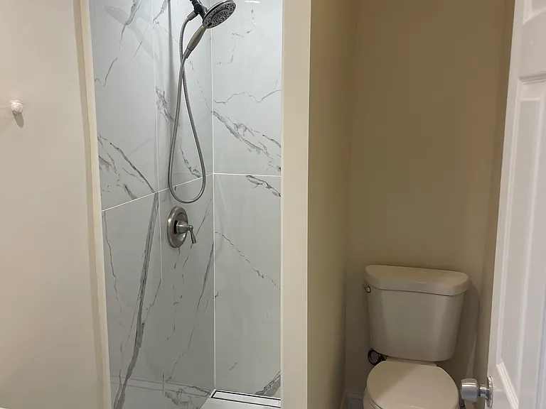 6 Webster Ave #1L — Photo 7