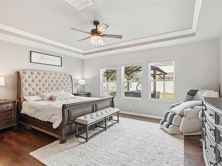 Plantation Oak Dr — Photo 23