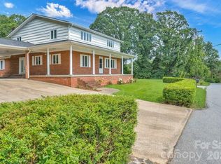 490 Morehead Rd, Marion, NC 28752