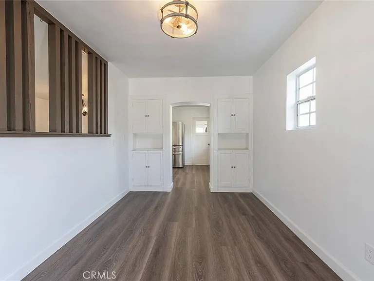 4213 Wilkinson Ave — Photo 6