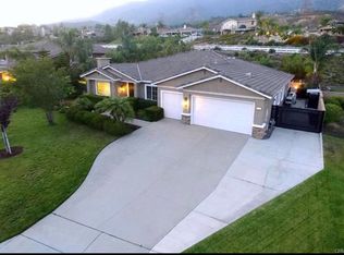 9876 Summerhill Rd, Rancho Cucamonga, CA 91737