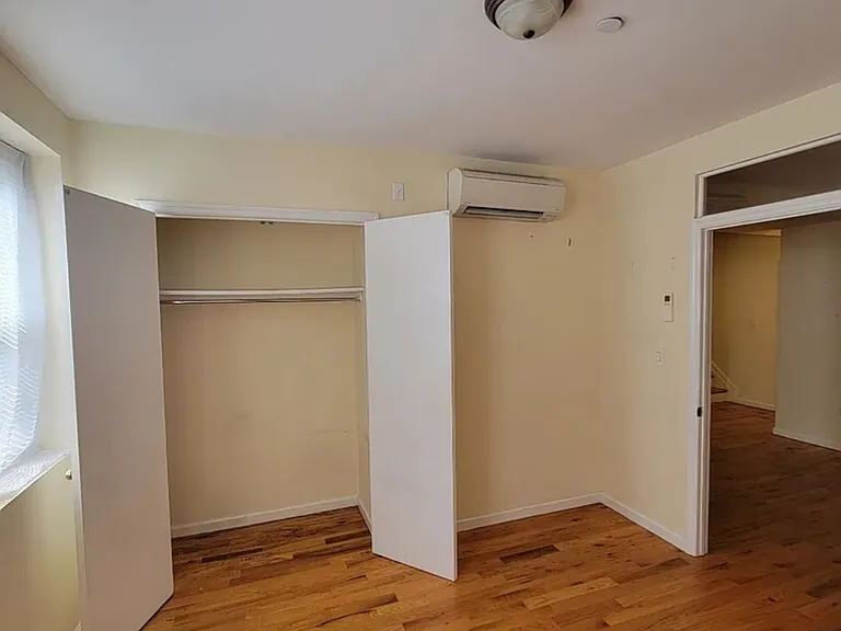 2034 2nd Ave #4B — Photo 9