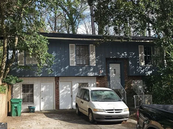 3920 Wedgefield Cir, Decatur, GA 30035