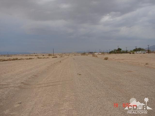 1st image of 2186 Quemado Ave