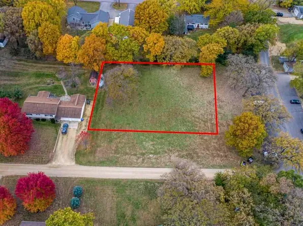 1723 Goldeneye Ave, Mankato, MN 56001