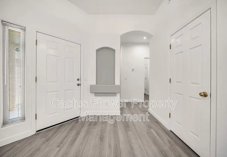 20276 N 64th Ave — Photo 14
