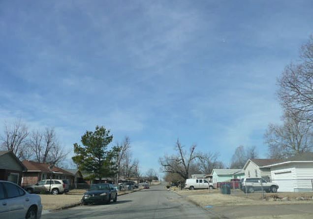 2nd image of 9134 E Marshall Pl