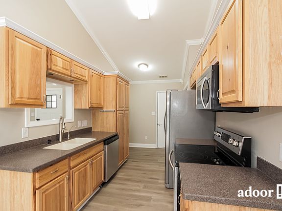 4th image of 1808 Colin Creek Ln