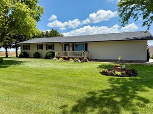 373 Grove Ter, Great Bend, KS 67530