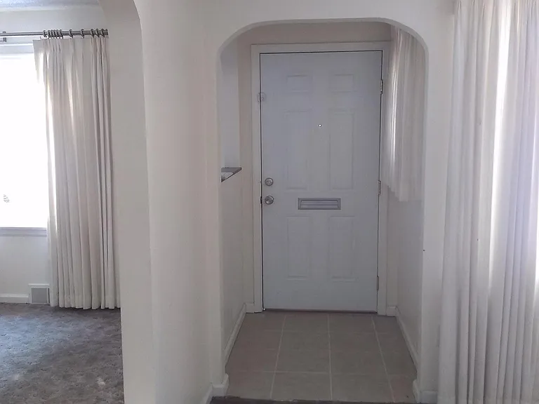 1524 W Jackson Ave — Photo 9