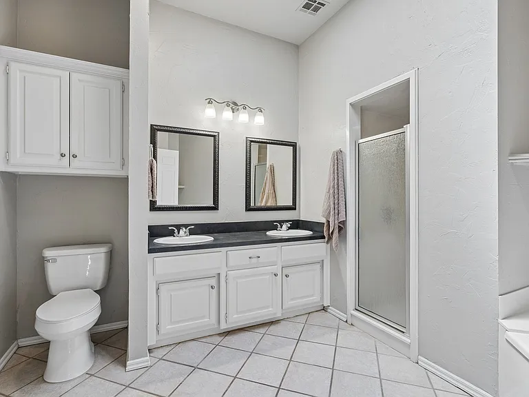 1809 Courtney Ln — Photo 18