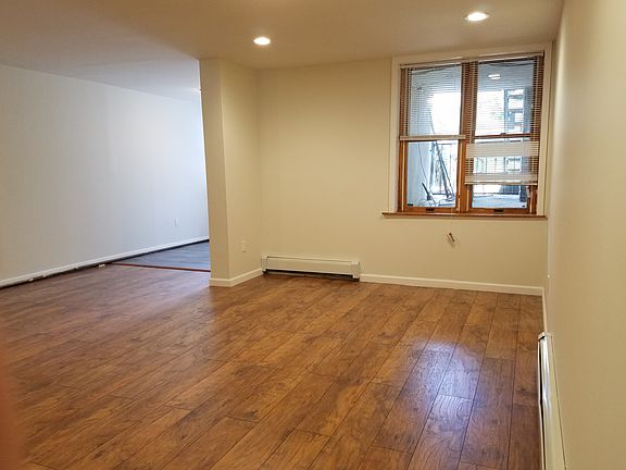 3rd image of 4269 Bedford Ave