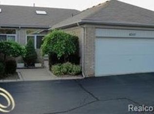 14760 Mulberry Ct, Shelby Township, MI 48315