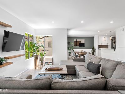647 Via Colinas, Thousand Oaks, CA, 91362