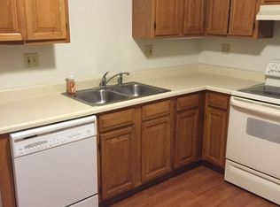 312 W Linden St #B, Edwardsville, IL 62025