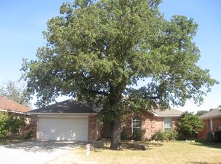 2008 Sword Fish Dr, Mansfield, TX