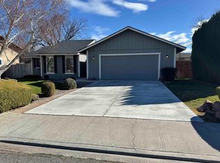 412 N Kansas St, Kennewick, WA 99336