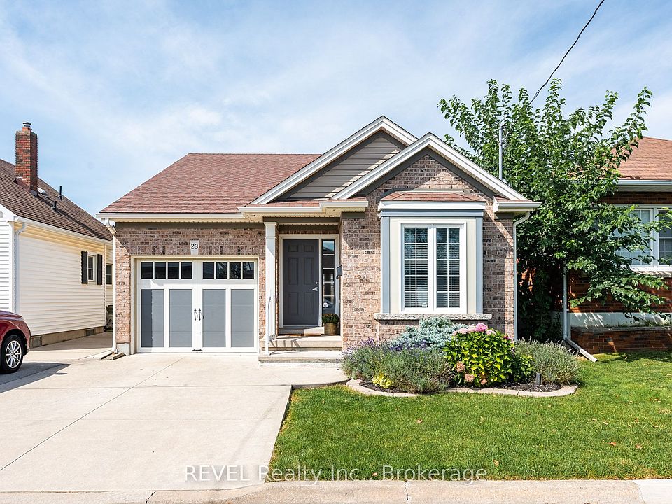 1st image of 23 Myrtle Ave