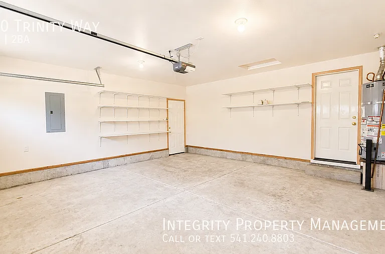 730 Trinity Way — Photo 20