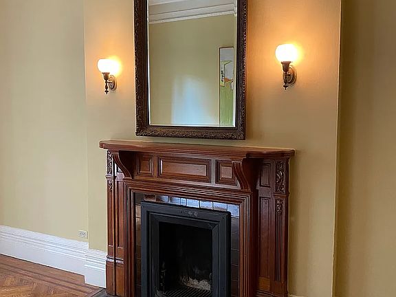 2nd image of 45 W 73rd St APT 3-F