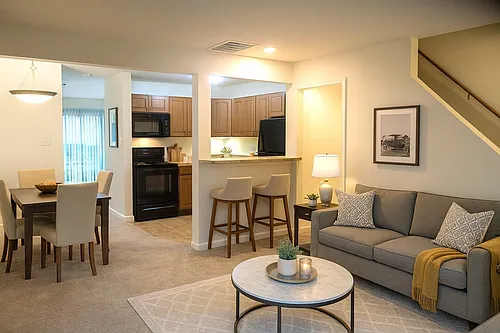 Stone Ridge Photo 1
