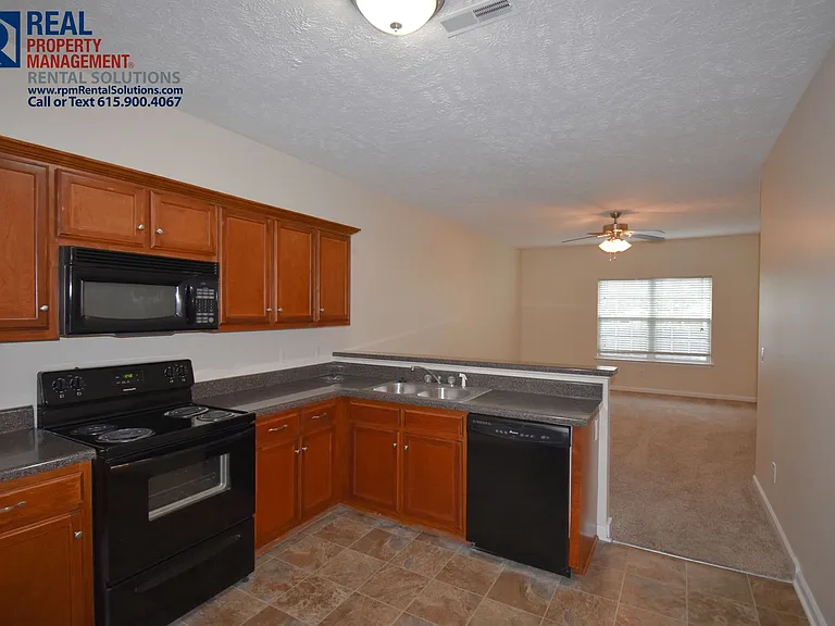 2533 New Holland Cir — Photo 7