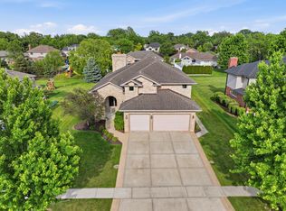408 Siesta Dr, New Lenox, IL 60451