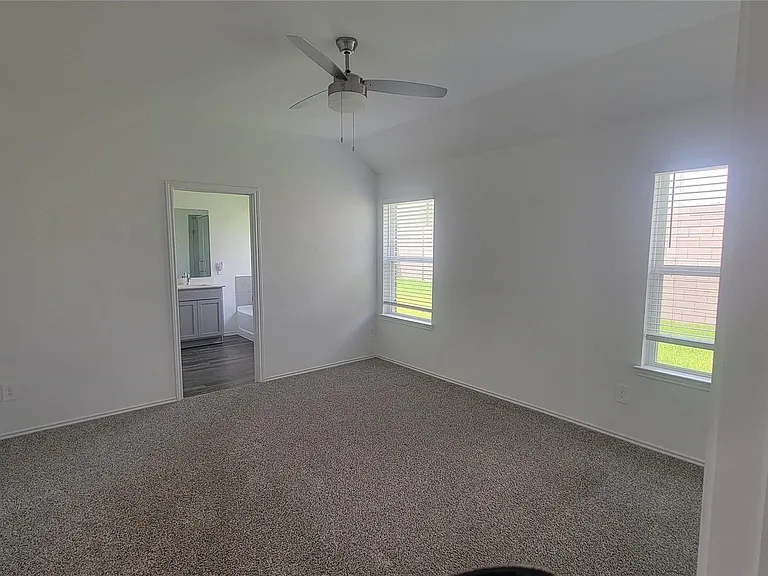 5108 Marcasca Dr — Photo 15