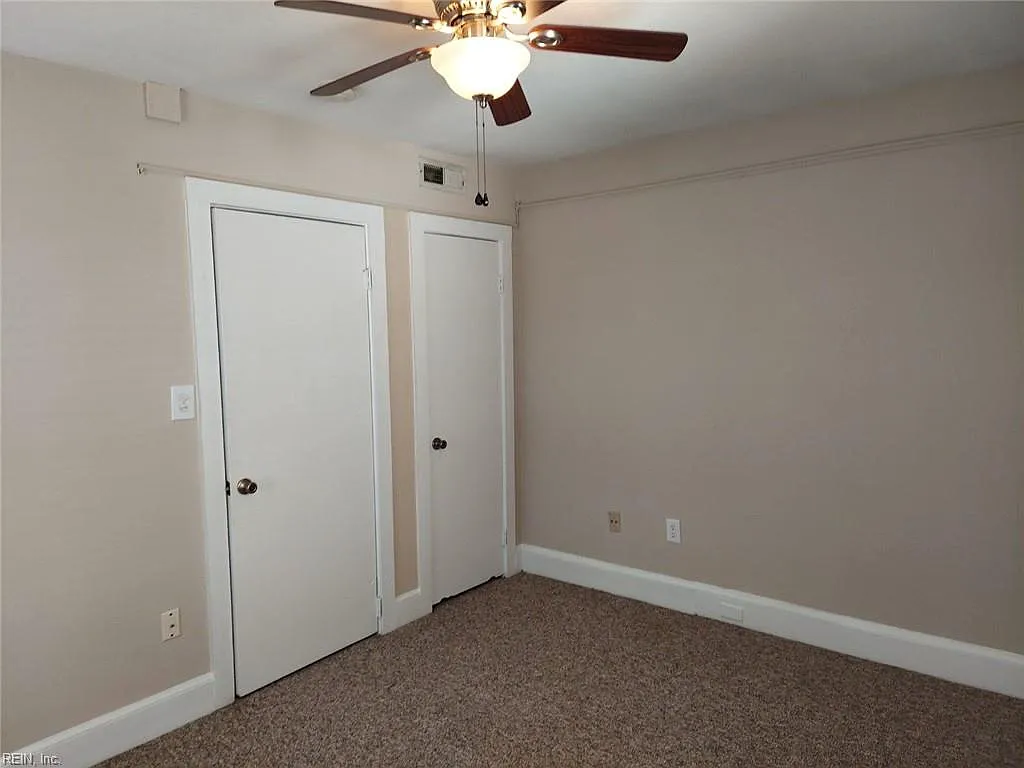 348 Washington ST — Photo 4