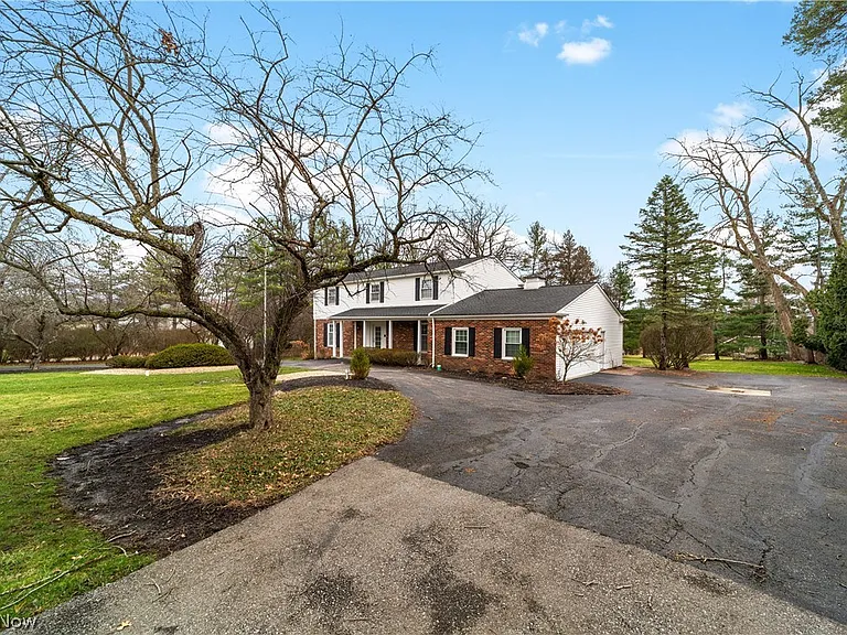 30800 Gates Mills Blvd — Photo 35