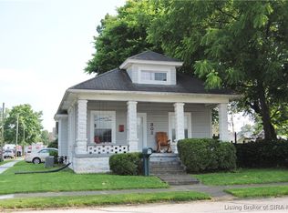 302 W Harrison Ave, Clarksville, IN 47129