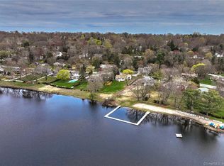 341 Tahmore Dr, Fairfield, CT 06825