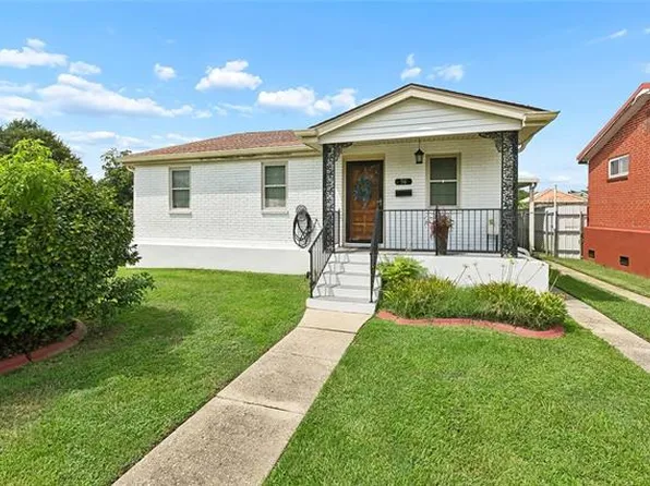 56 Creagan Ave, Gretna, LA 70053