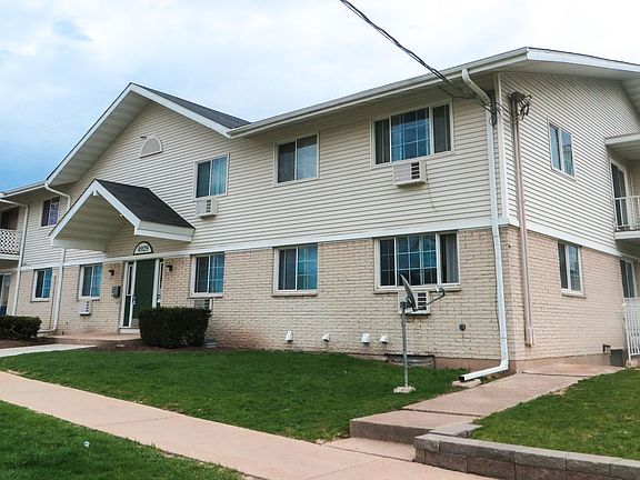 2nd image of 4929 Chalet Gardens Rd #1-210