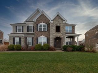 6855 Roberts Park Dr, Mason, OH 45040