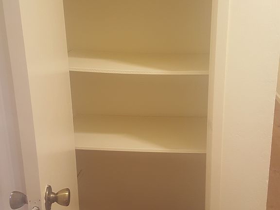4th image of 717 Linden Ave APT 3