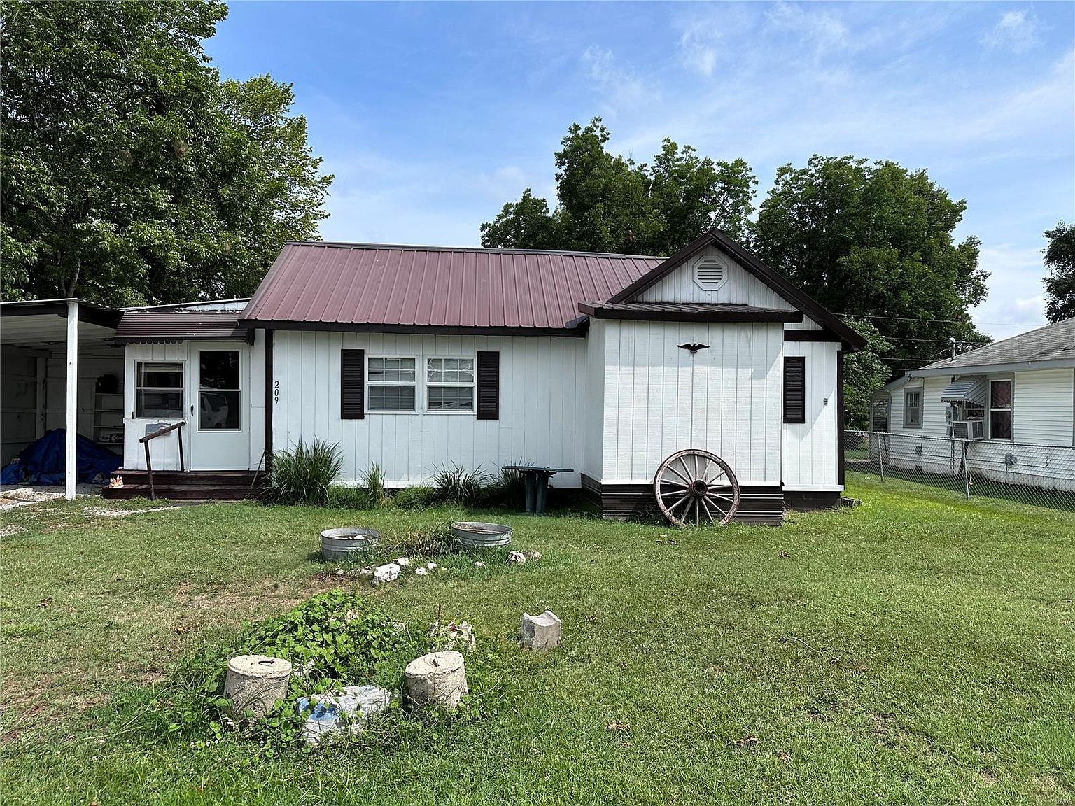 209 Division Ct, Wyatt, MO 63882 MLS 23040395 Zillow