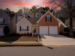 305 Clairidge Ln, Lawrenceville, GA 30046